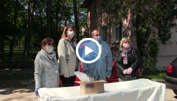 Дамите предоставиха безвъзмездно за нуждите на болницата изолационно легло и 5 предпазни шлема за персонала