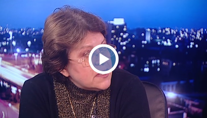 Можеш ли да хванеш т.нар. НОЩ и да го разкарваш с джипката? Нямате ли работа? Какво значи премиерът да се разкарва? В това ли се състои работата му?