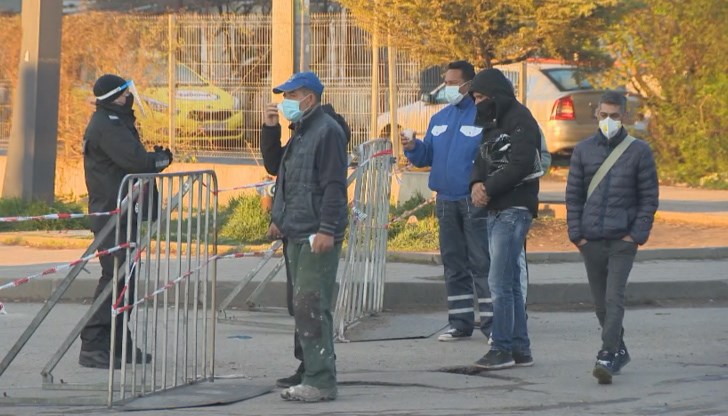 Противоепидемичните мерки в ромските квартали се отменят Противоепидемичните мерки в ромските квартали се отменят