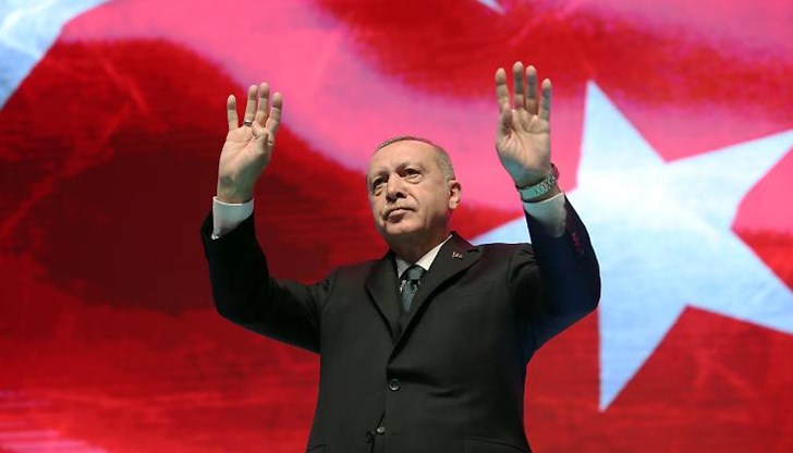 55,8% одобряват ролята и действията на президента в борбата с COVID-19 55,8% одобряват ролята и действията на президента в борбата с COVID-19