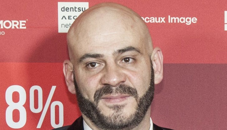 Всички проекти в киното са спрени и това се отразява много лошо на хиляди хора по веригата, заяви филмовият продуцент Всички проекти в киното са спрени и това се отразява много лошо на хиляди хора по веригата, заяви филмовият продуцент