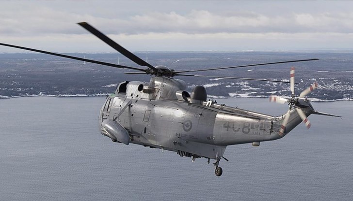 Спасители намериха тялото на един загинал, а също и част от фюзелажа Спасители намериха тялото на един загинал, а също и част от фюзелажа