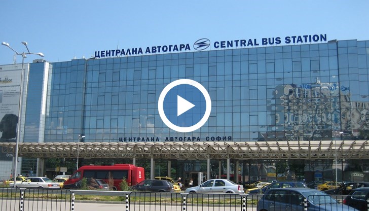 Преустановяването е във връзка със заповедта на здравния министър да се затвори столицата за влизане и излизане до второ нареждане