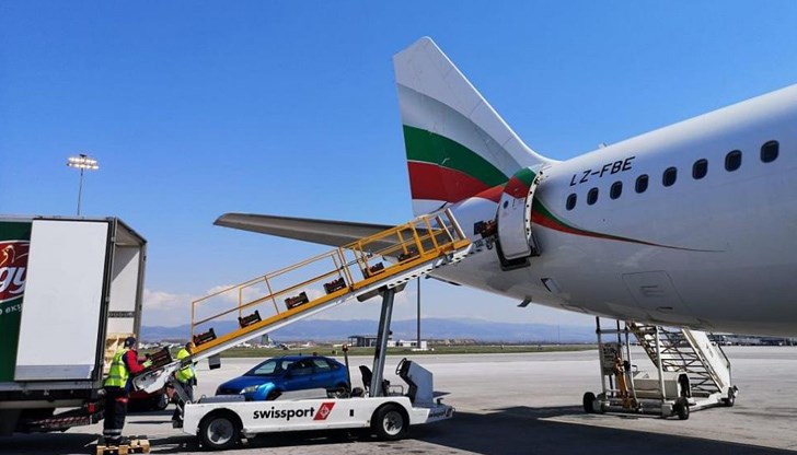 Странният бартер изглежда като поредното публично-частно-пропагандно партньорство на депутата Пеевски Странният бартер изглежда като поредното публично-частно-пропагандно партньорство на депутата Пеевски