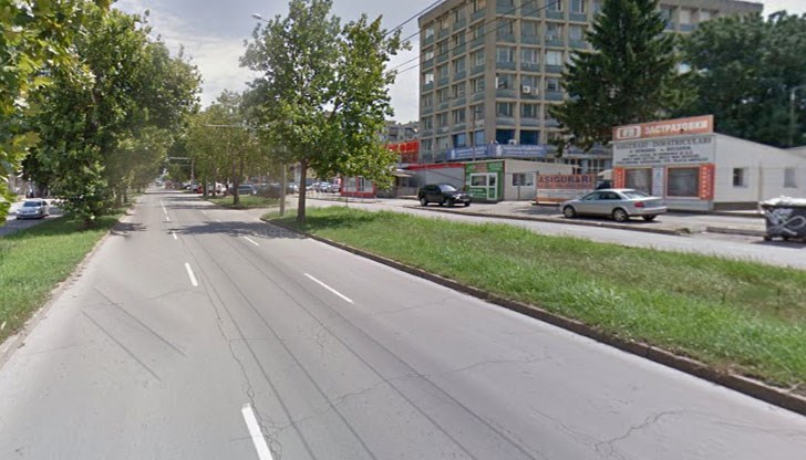 В участъка от ул. „Иван Ведър“ до кръговото кръстовище при пътен възел Николово движението ще се осъществява двупосочно В участъка от ул. „Иван Ведър“ до кръговото кръстовище при пътен възел Николово движението ще се осъществява двупосочно