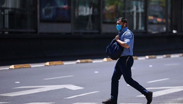 Ще могат да се разхождат хора, които живеят заедно Ще могат да се разхождат хора, които живеят заедно