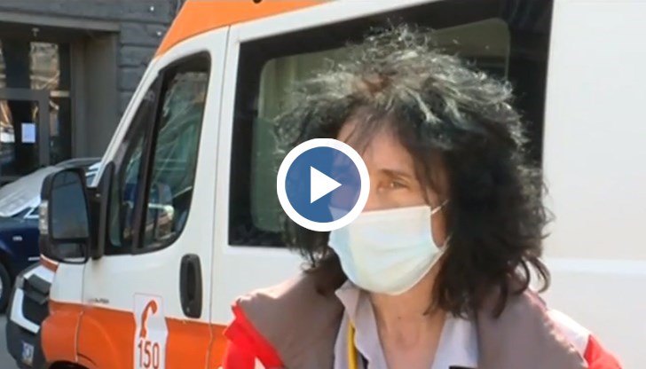 Медицински лица от Спешна помощ по неволя се превръщат в психотерапевти