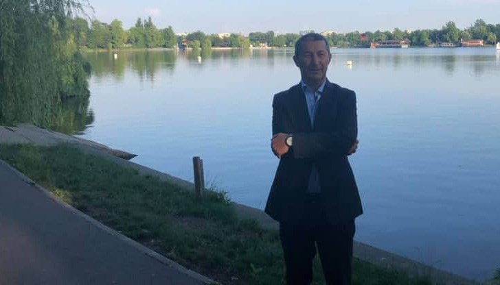 България става единствената страна в Европа в която носенето на маска/шал навсякъде извън дома е задължително