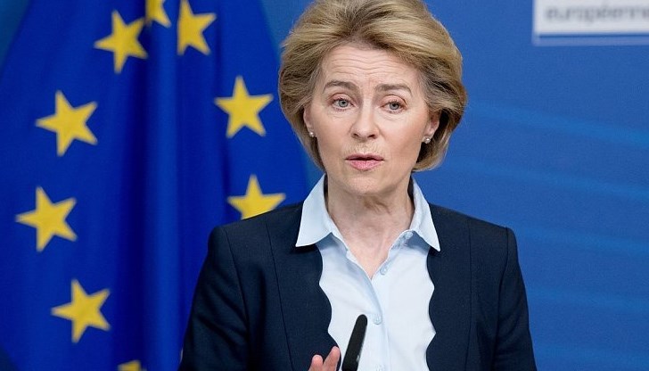Председателят на Европейската комисия каза днес на италианците, че съжалява за закъснявалата реакция на ЕС