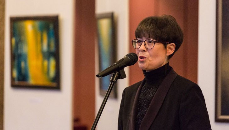 Близо 30 години тя ръководи успешно Международния фестивал „Мартенски музикални дни” Близо 30 години тя ръководи успешно Международния фестивал „Мартенски музикални дни”