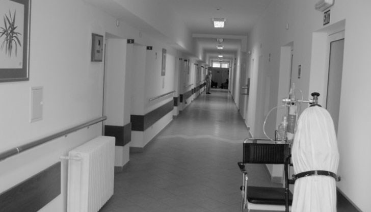 Жената е дала две отрицателни PCR проби, но е издъхнала от усложнения Жената е дала две отрицателни PCR проби, но е издъхнала от усложнения