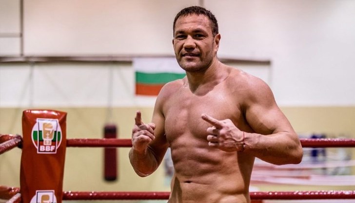 Ще дам на лекарите, медицинските сестри, болниците и всички, които се борят с този дяволски вирус