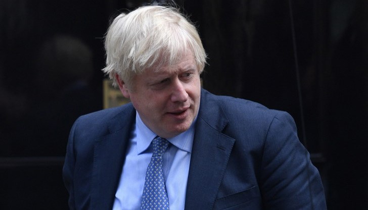 По информация BBC и Sky News британският премиер Борис Джонсън е постъпил в болница, 10 дни след като обяви, че е болен от COVID-19