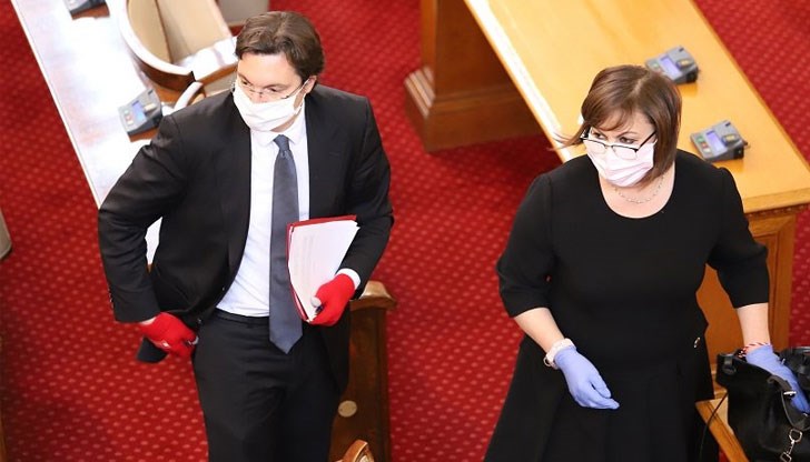 Караниците в пленарна зала започнаха още с изказването на социалиста Кристиян Вигенин