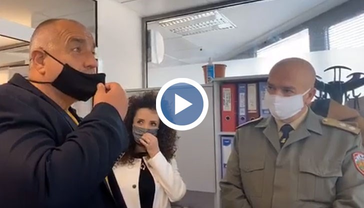 Презапасили сме се със защитни облекла. Затова ще помогнем и на другите държави в ЕС