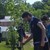 Доброволци засадиха дръвчета в Приюта за животни