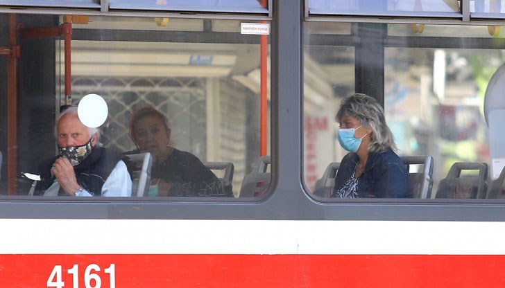 Всички наложени досега ограничителни мерки, въведени срещу разпространението на коронавируса, остават без промяна Всички наложени досега ограничителни мерки, въведени срещу разпространението на коронавируса, остават без промяна