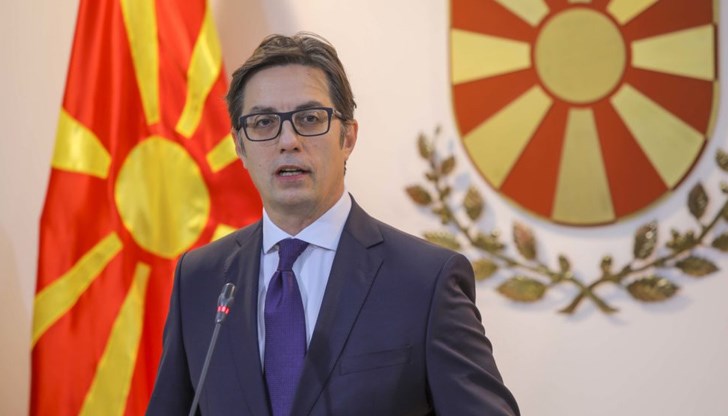 Македонският президент предупреди, че на страната му не ѝ трябва Европейският съюз, ако цената, която ще плати, е "да не сме македонци и езикът, който говоря, да не е македонски език".
