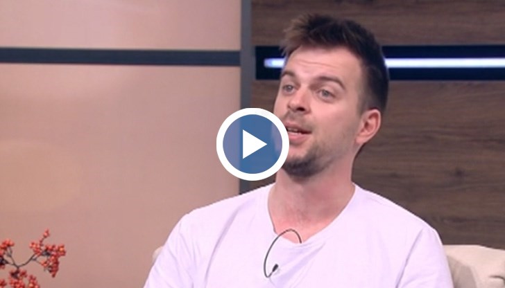 Скилър твърди, че единствената му връзка с певицата е това, че са роднини