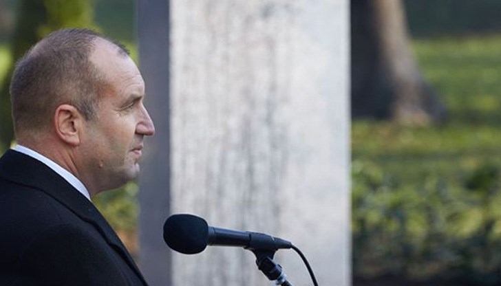 Нека почетем жертвите и скръбта на семействата на загиналите във Втората световна война Нека почетем жертвите и скръбта на семействата на загиналите във Втората световна война