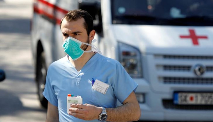 В петък страната регистрира двойно увеличение на броя на заразените с коронавирус