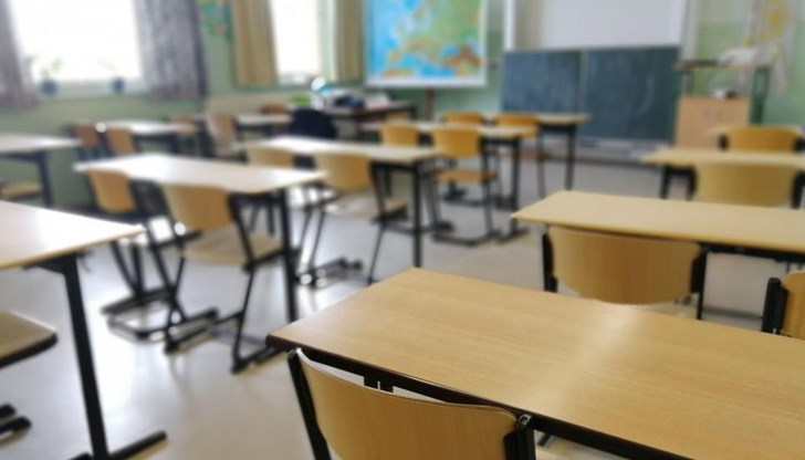 Училищата се подготвят за първия изпит в условията на COVID-19 Училищата се подготвят за първия изпит в условията на COVID-19