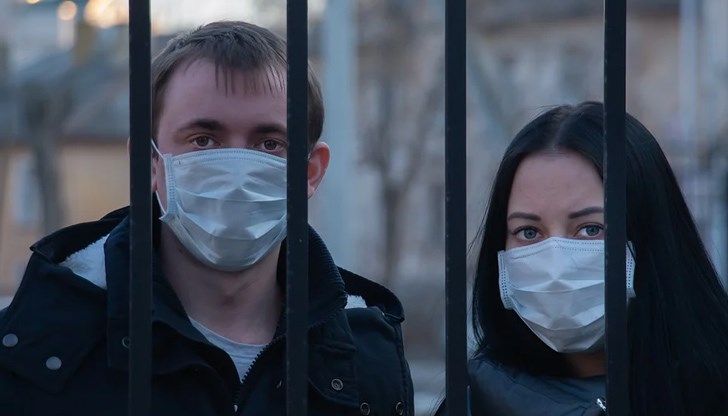 Както много други неща у нас, и тази "промяна" е само проформа Както много други неща у нас, и тази "промяна" е само проформа