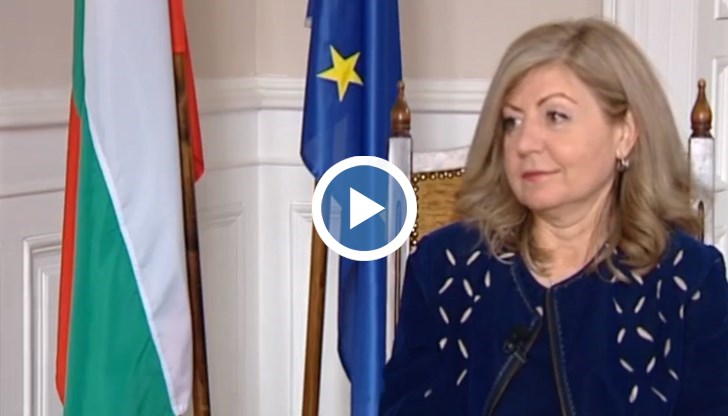 Защо ЕС не нарича кирилицата българска азбука?