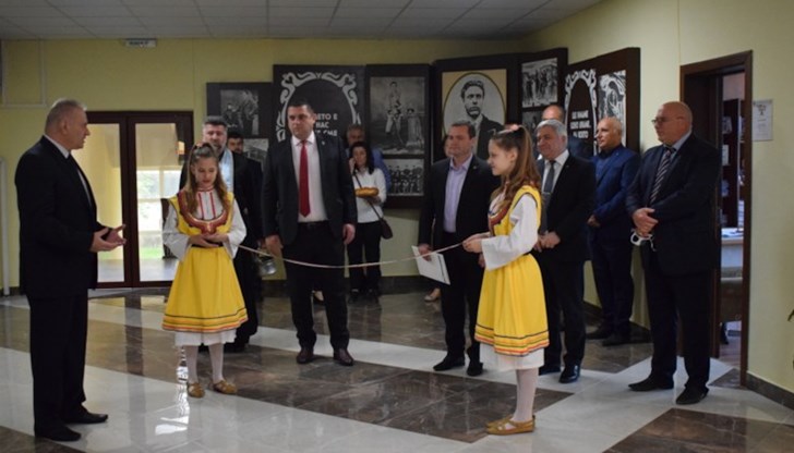 Заедно с ремонта ѝ, е обновен и кабинетът, в който се изучава китайски език