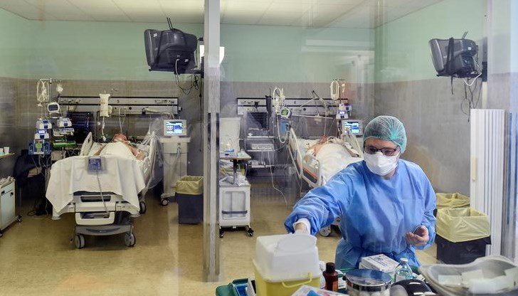 Има дългосрочен спад при новозаразените Има дългосрочен спад при новозаразените