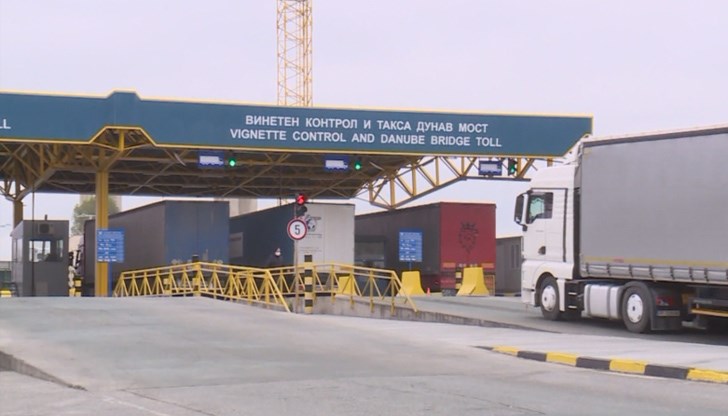 Вече всеки, който преминава през страната, дори транзитно, няма да се налага да остава под карантина Вече всеки, който преминава през страната, дори транзитно, няма да се налага да остава под карантина