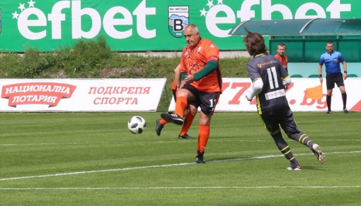 Чалготеките и баровете се оказаха най-мили на българския министър-председател