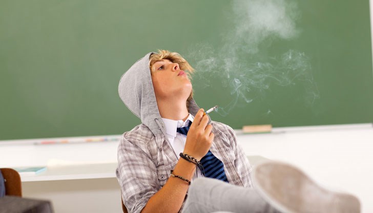 Оглавяваме и черната класация по пушене на канабис Оглавяваме и черната класация по пушене на канабис