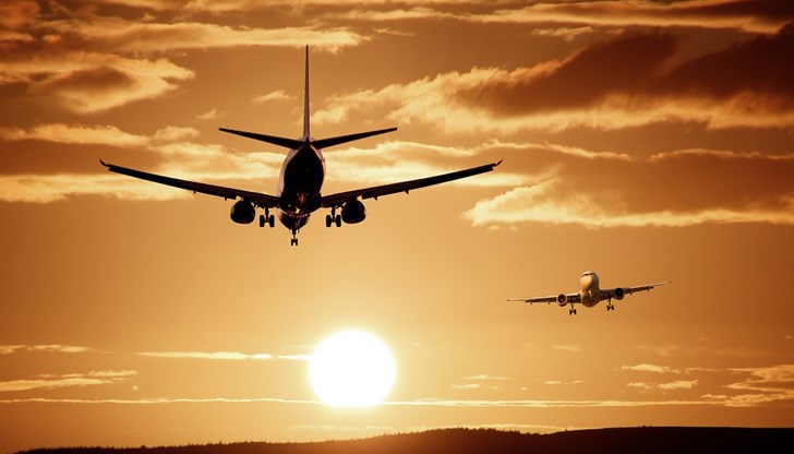 Цените на полетите биха могли да се повишат с поне 50 процента, предупреждава Международната асоциация за въздушен транспорт