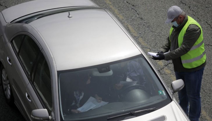 Те са били посочили като основание полагане на труд, но при последвали проверки се е установило, че не работят в посочените фирми Те са били посочили като основание полагане на труд, но при последвали проверки се е установило, че не работят в посочените фирми