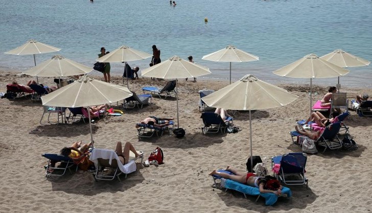 Броят на новите зарази може да се повиши драстично, предупреждават те