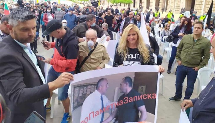 Мая Манолова обяви, че ще се яви на парламентарните избори