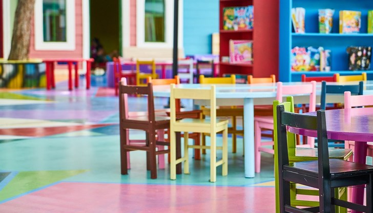 Анкетата на МОН сред родителите показва, че 38% са готови да пуснат децата си, но около 30% се колебаят Анкетата на МОН сред родителите показва, че 38% са готови да пуснат децата си, но около 30% се колебаят