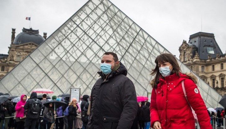 Сенаторите са одобрили и поправка, според която жени, станали жертва на домашно насилие, трябва да останат в самоизолация или карантина отделно от извършилия насилие съпруг Сенаторите са одобрили и поправка, според която жени, станали жертва на домашно насилие, трябва да останат в самоизолация или карантина отделно от извършилия насилие съпруг