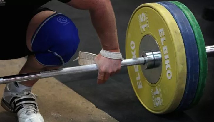 Трима русенци попаднаха в разширения състав на националния отбор по вдигане на тежести, който започна подготовка във Варна Трима русенци попаднаха в разширения състав на националния отбор по вдигане на тежести, който започна подготовка във Варна