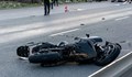 Моторист от Русе се удари в мантинела на пътя Каварна - Балчик