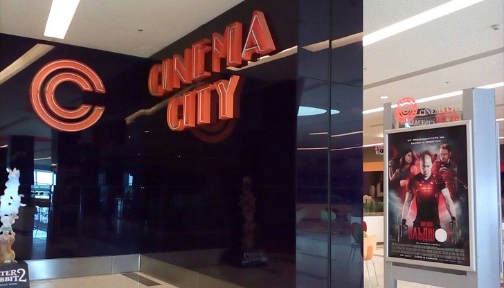 Киносалоните очакват своите първи зрители от три месеца насам