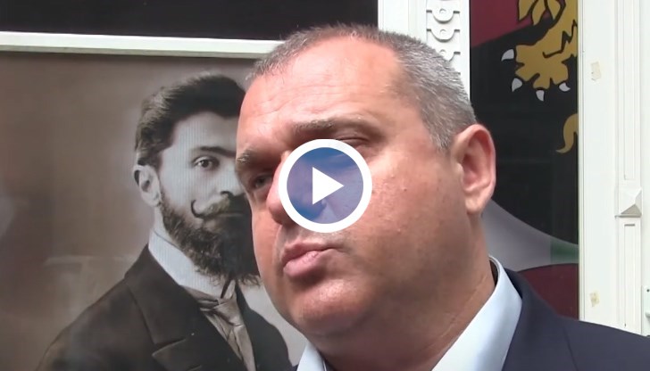 Според Искрен Веселинов е имало натиск от ДПС предложението на ВМРО да не бъде прието