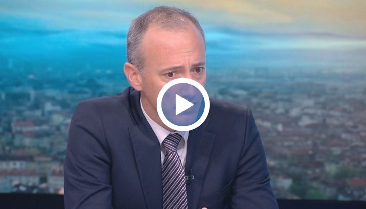 Просветният министър уточни, че те не са участвали в онлайн обучението