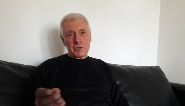 Ген.Владимиров: "Използва се целенасочена пропаганда срещу НСО. За да отговаря на изискванията, тази служба трябва да се реформира, а не да се предприемат козметични мерки" Ген.Владимиров: "Използва се целенасочена пропаганда срещу НСО. За да отговаря на изискванията, тази служба трябва да се реформира, а не да се предприемат козметични мерки"