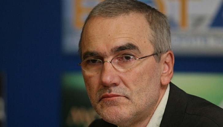 Журналистът Иван Бакалов е един от малцината в България, със собствена позиция