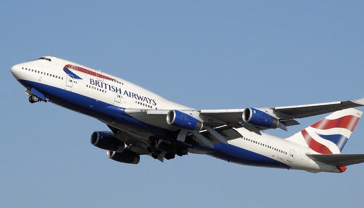 През април собственикът на British Airways обяви, че обмисля да започне юридически иск срещу плана за карантинна на Обединеното кралство