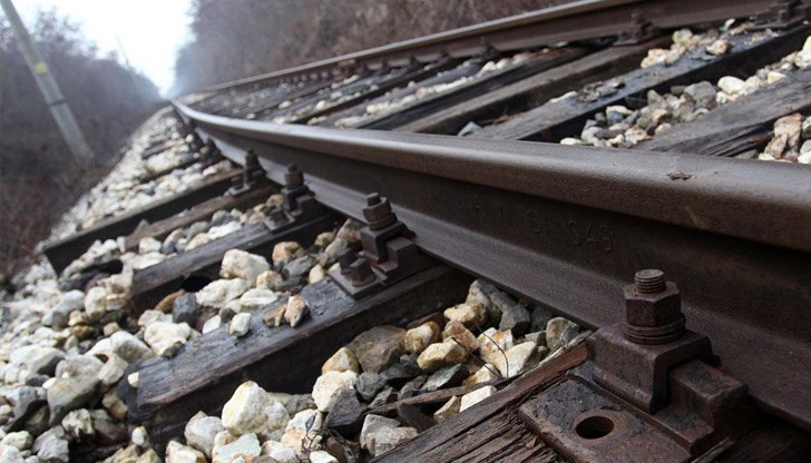 Трупът на 23-годишната жена е откаран за аутопсия в болницата в Разград