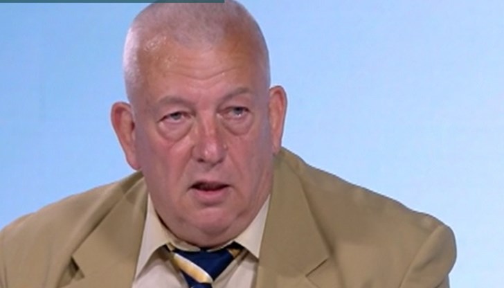 Стойчев смята, че ако задържаните шефове от ГДБОП Цветан Панков и Кирил Ванков са виновни и са участвали в ОПГ, правили са "чадър", е нормално да понесат своята наказателна отговорност