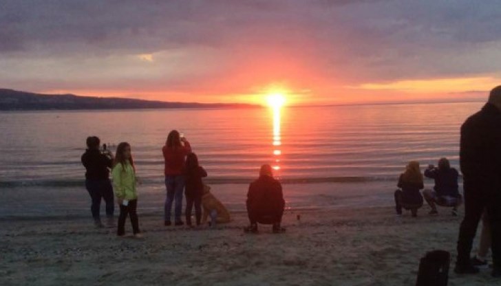 Първият ден на фестивала съвпада с Деня на река Дунав, а следващата вечер ще е подготовката за първия юлски изгрев